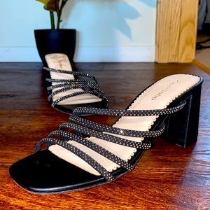 Sequin Black Thick Short Heels ✨